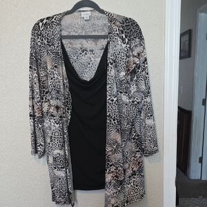 Jaclyn Smith Black and Gray Animal Print Top